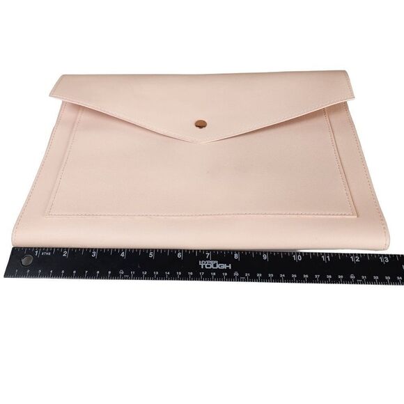 Glass Ladder & Co- The Meagan Portfolio in Blush Pink - Picture 10 of 14